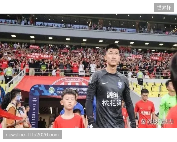 成都蓉城门将刘殿座半程完成6次零封，稳定的发挥是球队高居榜首的重要保障